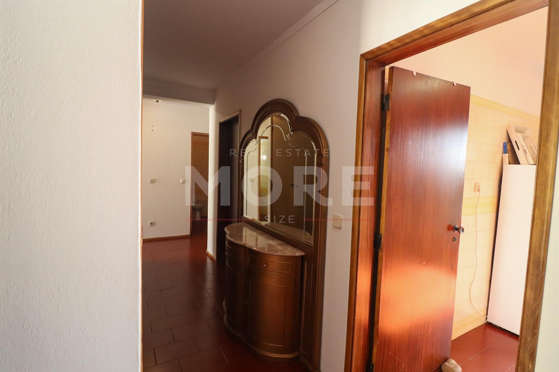 Apartamento T3 - Redondo