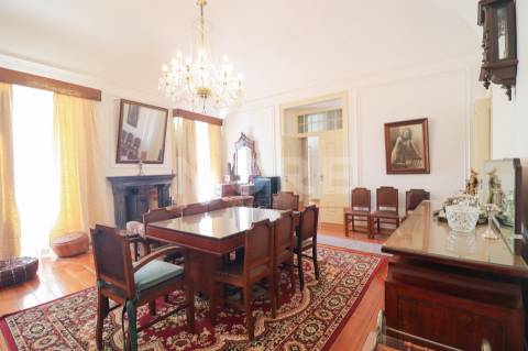 Imóvel Exclusivo no Centro Histórico de Évora