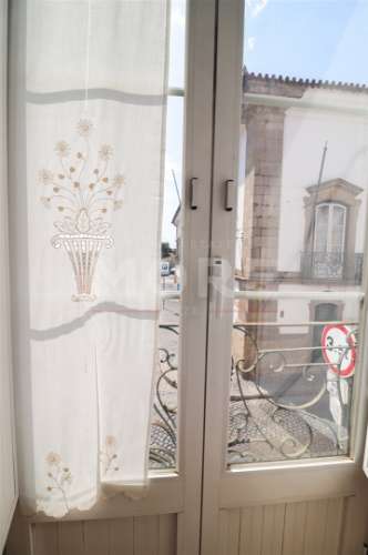 Imóvel Exclusivo no Centro Histórico de Évora