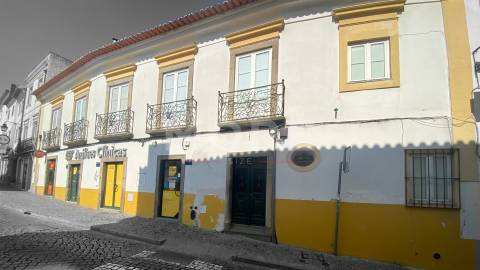 Imóvel Exclusivo no Centro Histórico de Évora