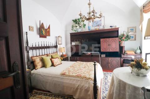 Moradia T10  Quintal - Centro de Redondo