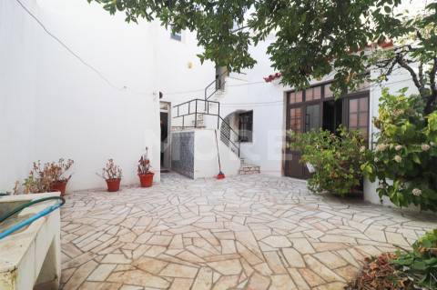 Moradia T10  Quintal - Centro de Redondo