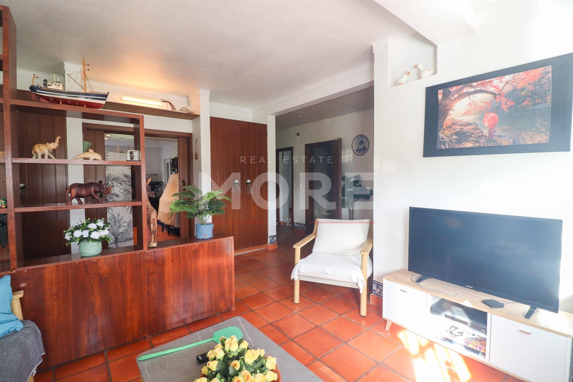 Quinta a 5 km de Évora - Potencial e Tradição!