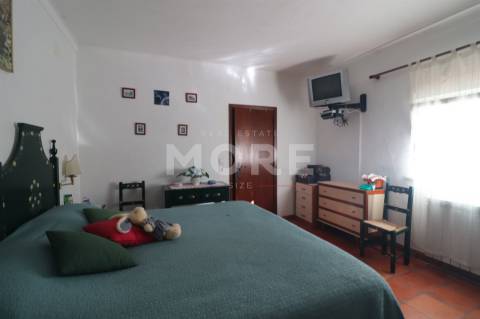 Quinta a 5 km de Évora - Potencial e Tradição!