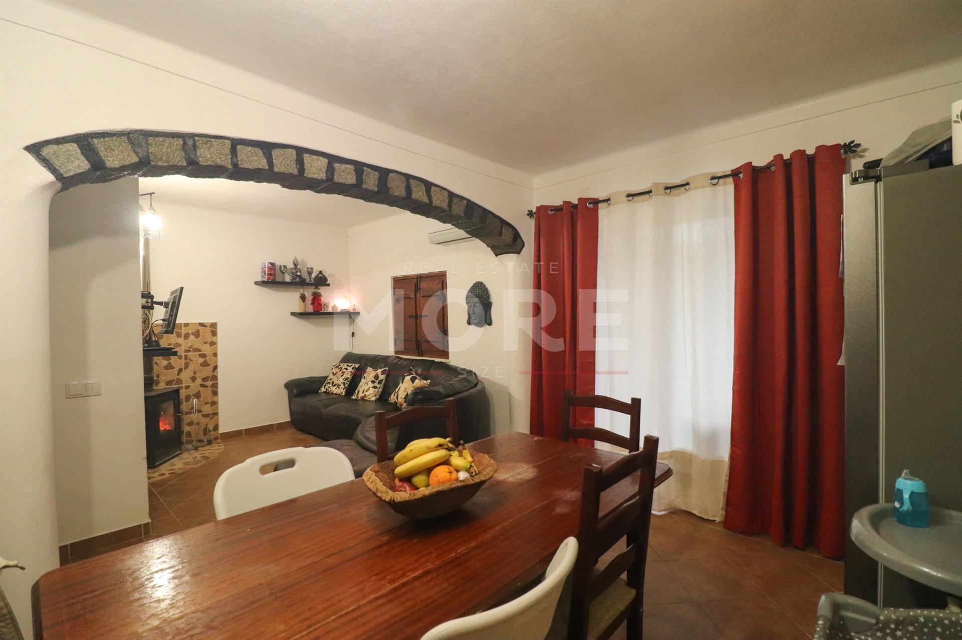 Moradia T3 Térrea Totalmente Remodelada