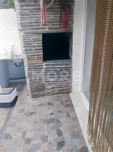 Moradia T3 Térrea Totalmente Remodelada