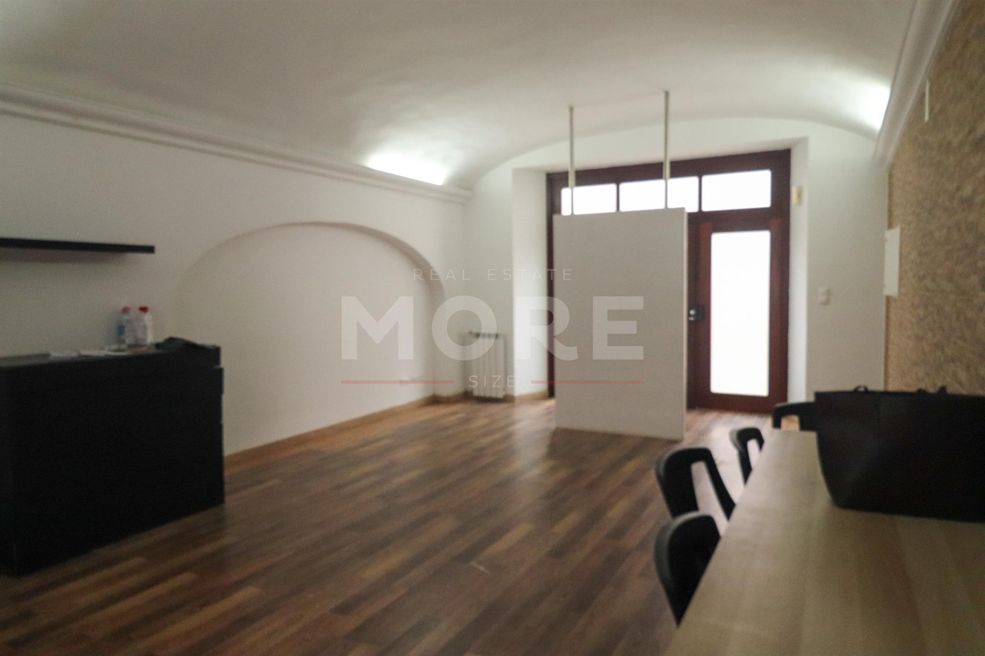 Moradia T4- Centro Histórico - Évora