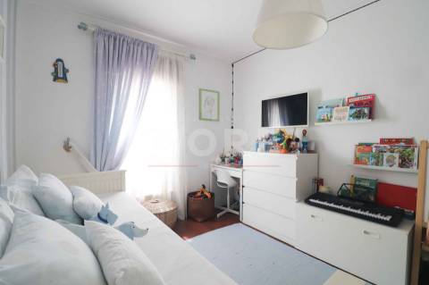 Moradia com quintal e garagem- Bairro do Bacelo - Évora