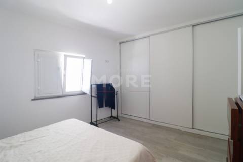 Moradia T2+1 em Aguiar com Quintal