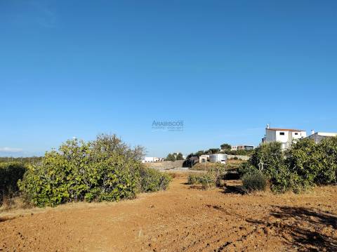 Terreno Urbanizável - Zona de Expansão Urbana - Chão-das-Donas - Portimão - Algarve