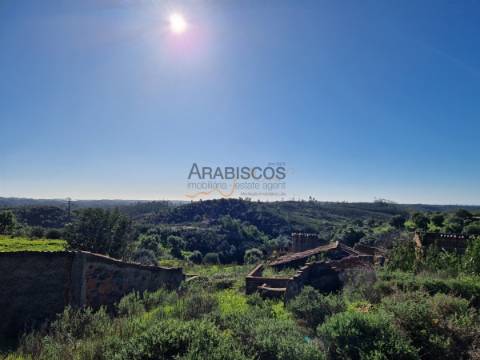 Dois Terrenos Com Ruínas -  Vista Serra Monchique - Barragem - Portimão - Casas Velhas