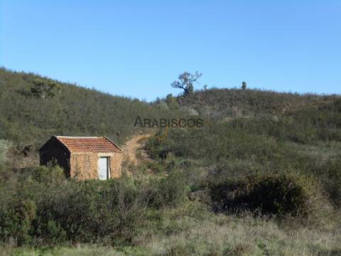 Dois Terrenos Com Ruínas -  Vista Serra Monchique - Barragem - Portimão - Casas Velhas