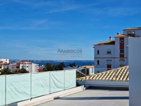 Apartamentos T2 - Varandas desde 29 m2 - Piscina - Ar Condicionado - Piso Radiante - Lagos - Algarve