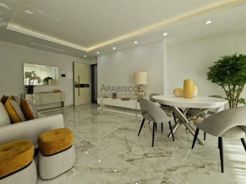 Apartamentos T2 - Varandas desde 29 m2 - Piscina - Ar Condicionado - Piso Radiante - Lagos - Algarve