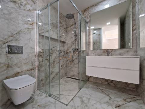 Apartamentos T2 - Varandas desde 29 m2 - Piscina - Ar Condicionado - Piso Radiante - Lagos - Algarve