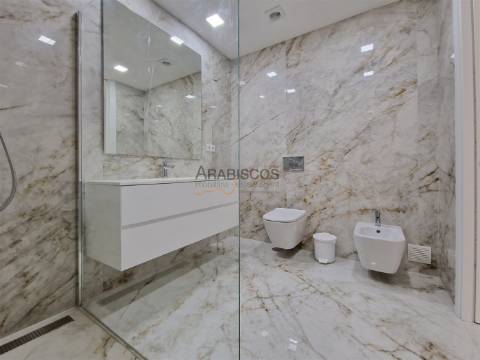 Apartamentos T2 - Varandas desde 29 m2 - Piscina - Ar Condicionado - Piso Radiante - Lagos - Algarve