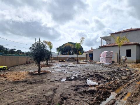 Moradia T4 Nova - Piscina - Ar Condicionado - Quartos com WC - Lareira - Garagem - Penina - Alvor