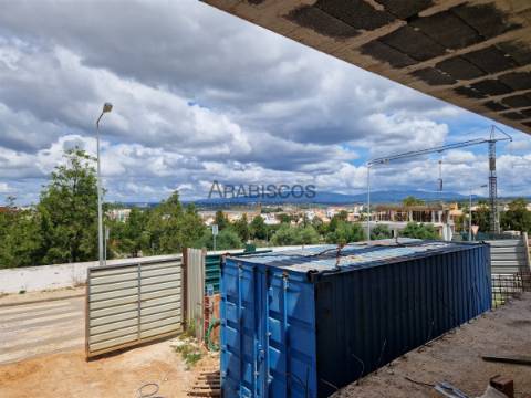 Moradia T4 - Piscina - Barbecue - Piso Radiante - Garagem -Vista Rio - Bela Vista - Lagoa - Algarve