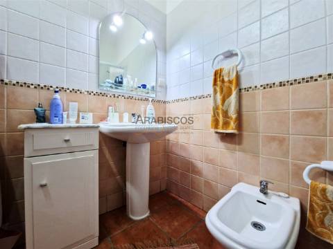 Moradia T2 - Remodelada - Terreno Vedado - Bons acessos - Rasmalho - Portimão - Algarve