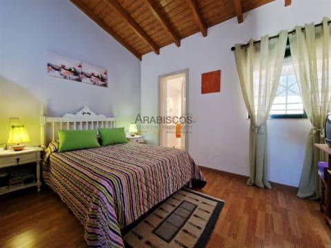 Moradia T2 - Remodelada - Terreno Vedado - Bons acessos - Rasmalho - Portimão - Algarve