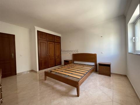 Apartamento T2 - Vista Mar - Garagem - Albufeira - Algarve