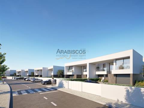 Moradia T4 - Vista Mar - Piscina - 4 Suítes - Piso Radiante - Ar Condicionado - Lagos - Algarve