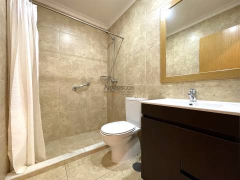 T0 com Vista Mar - Kitchinette - Licença Alojamento Local - Mobilado e Equipado - Praia do Vau