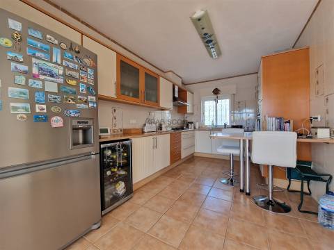 Moradia Tradicional T5 -  piscina - jardim - garagem - terraço com vistas desafogadas - Carvoeiro