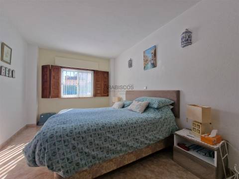 Moradia Tradicional T5 -  piscina - jardim - garagem - terraço com vistas desafogadas - Carvoeiro