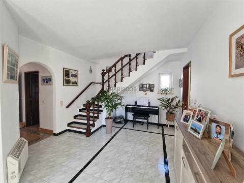 Moradia Tradicional T5 -  piscina - jardim - garagem - terraço com vistas desafogadas - Carvoeiro