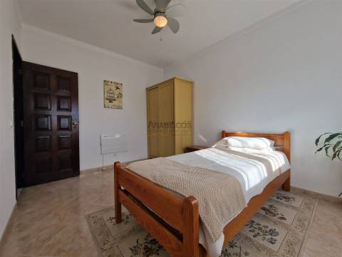 Moradia Tradicional T5 -  piscina - jardim - garagem - terraço com vistas desafogadas - Carvoeiro