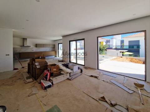 Moradia T4 - Piscina - Garagem - Barbecue - Ar Condicionado - Vale Lagar - Portimão - Algarve