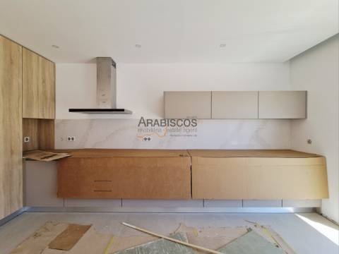 Moradia T4 - Piscina - Garagem - Barbecue - Ar Condicionado - Vale Lagar - Portimão - Algarve