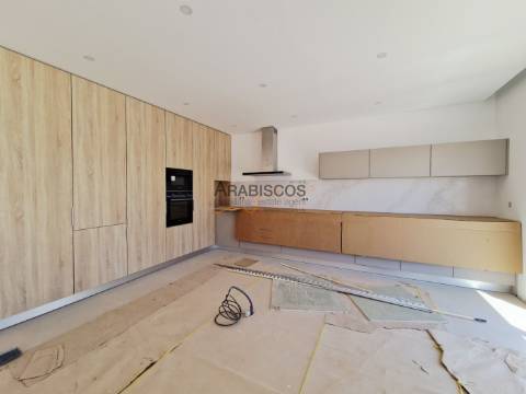 Moradia T4 - Piscina - Garagem - Barbecue - Ar Condicionado - Vale Lagar - Portimão - Algarve