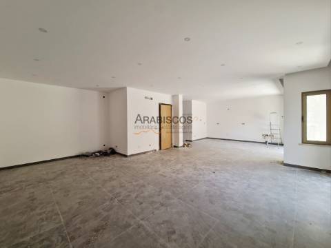 Moradia T4 - Piscina - Garagem - Barbecue - Ar Condicionado - Vale Lagar - Portimão - Algarve