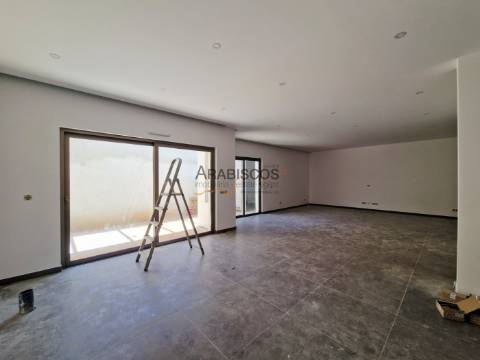 Moradia T4 - Piscina - Garagem - Barbecue - Ar Condicionado - Vale Lagar - Portimão - Algarve