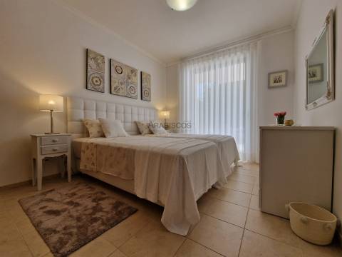Excelente Apartamento T2 - remodelado - piscina - campo de golfe - Alto Golf - Alvor