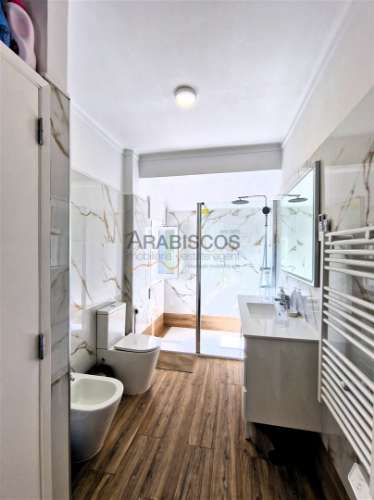 Apartamento T1 - Varanda - Vista Mar - Lugar de Garagem - Praia da Rocha - Portimão - Faro - Algarve