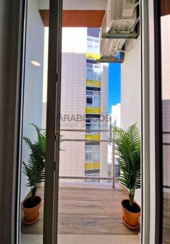 Apartamento T1 - Varanda - Vista Mar - Lugar de Garagem - Praia da Rocha - Portimão - Faro - Algarve