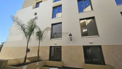 Apartamento T3 - Condomínio privado - piscina - Garagem - Alvor