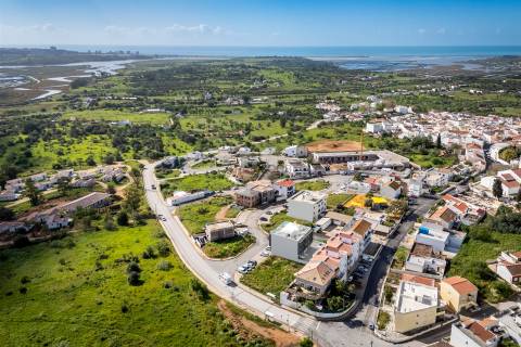 T2 - Varandas - Boas Áreas - Mexilhoeira Grande - Portimão - Algarve