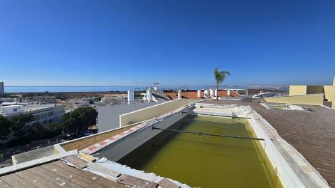 Apartamento T1 - condominio privado de luxo - piscina - Alvor