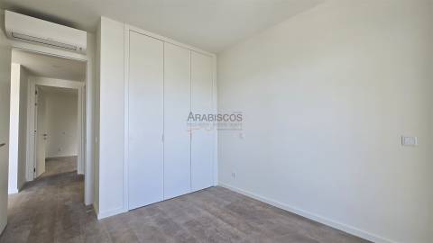 Apartamento T2 - Condominio privado - piscina - Garagem - Alvor