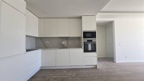 Apartamento T2 - Condominio privado - piscina - Garagem - Alvor