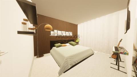 Moradia T3 - Piscina - Churrasqueira - Estacionamento - Terraço com 60 m2 - Bemposta - Alvor