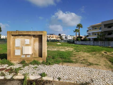 Lote de Terreno - Construção Moradia Isolada - Porto de Mós - Lagos - Algarve