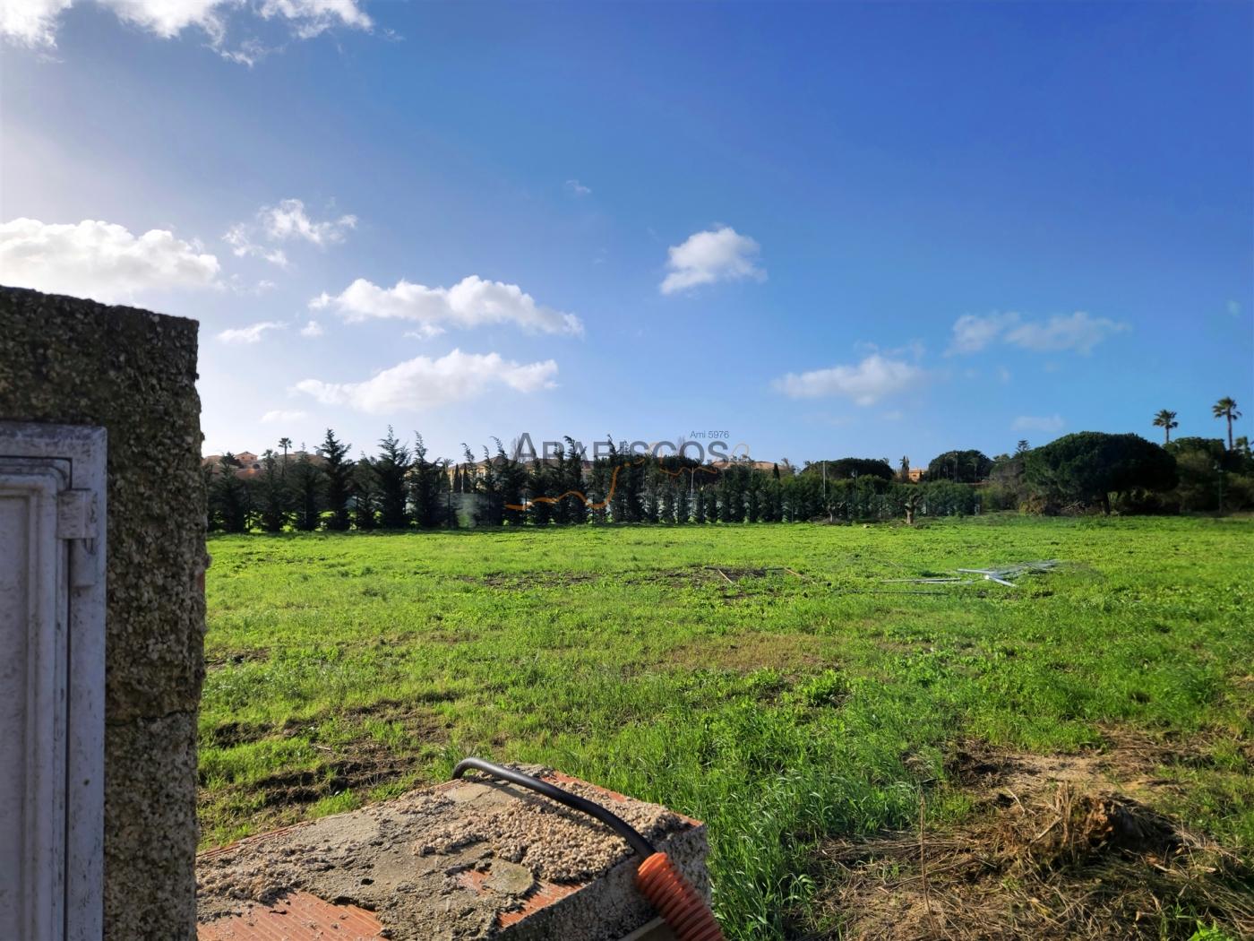 Lote de Terreno - Construção Moradia Isolada - Porto de Mós - Lagos - Algarve