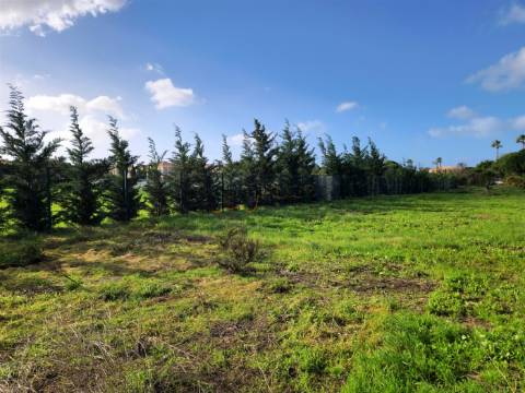 Lote de Terreno - Construção Moradia Isolada - Porto de Mós - Lagos - Algarve