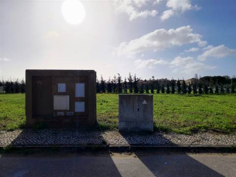 Lote de Terreno - Construção Moradia Isolada - Porto de Mós - Lagos - Algarve