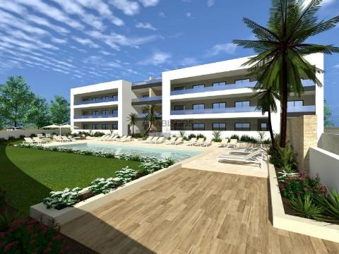 Apartamento T3 - Condomínio Privado - Piscina - Garagem - Má Partilha - Alvor - Algarve